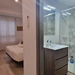 Artes 7 Apartment *